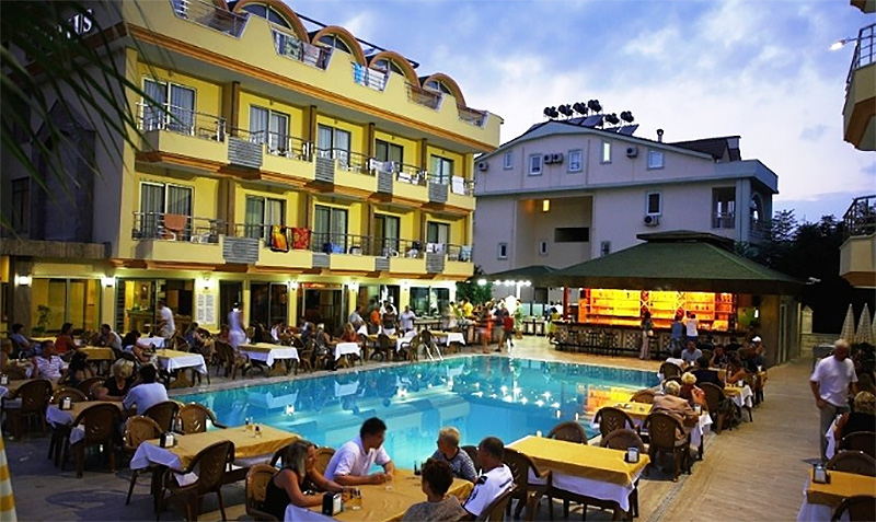 Elamir Grand Lukullus Hotel
